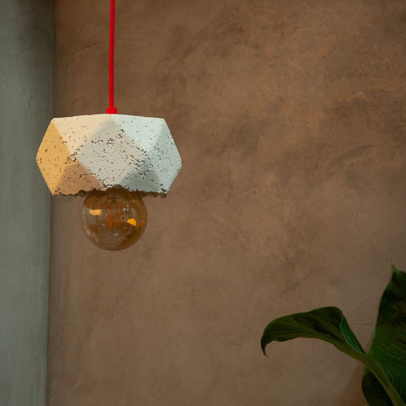 Concrete Crystal Pendant Lamp  White Feather Lite Lamps Collection-Eliteearth